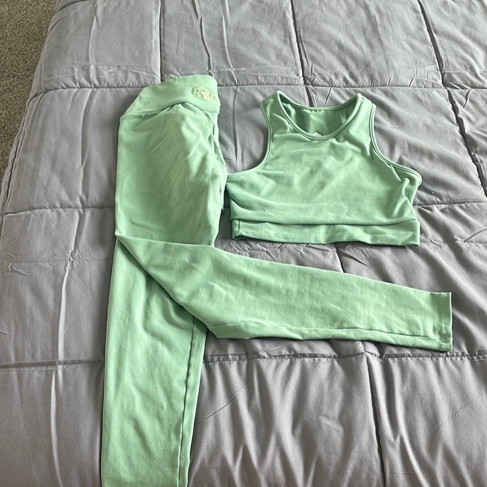 Booty By Brabants Textureless Workout Set